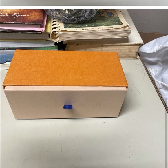 Louis Vuitton box - Picture 3 of 6